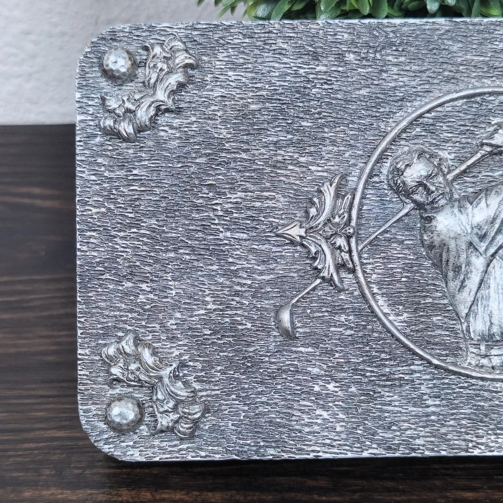 VTG 3D Golf Decorative Dresser/Desk/Trinket/Cigar Box 2003 CC Collectible